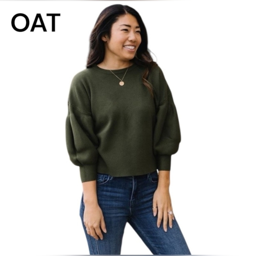 Oat New York Olive Green Bubble Sleeve Chic Sweater Size XS!